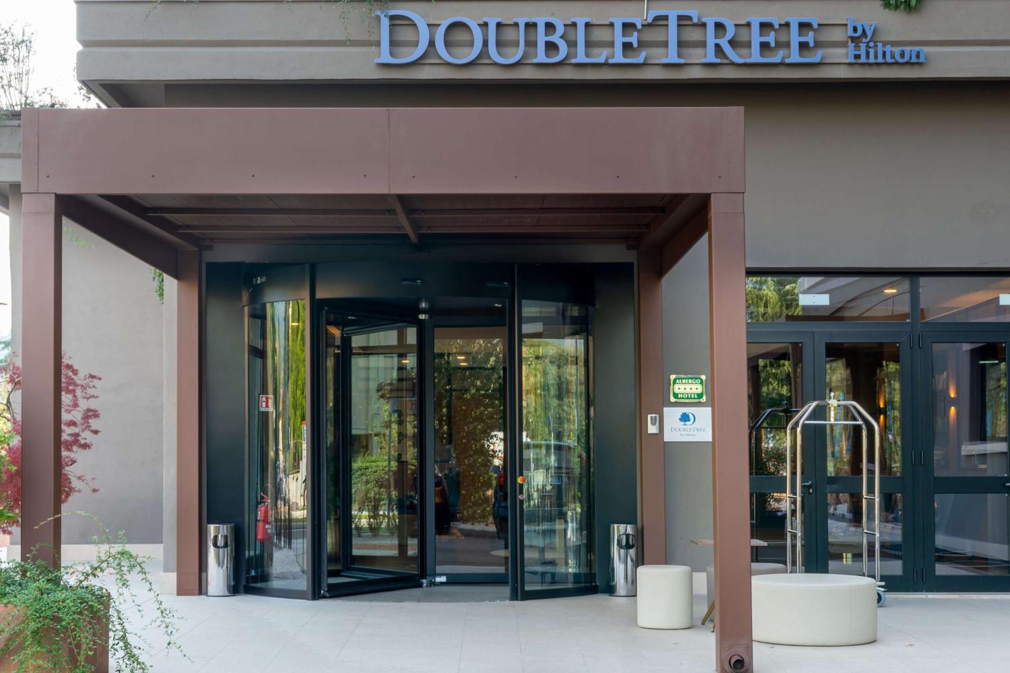 Doubletree By Hilton Brescia Otel Dış mekan fotoğraf